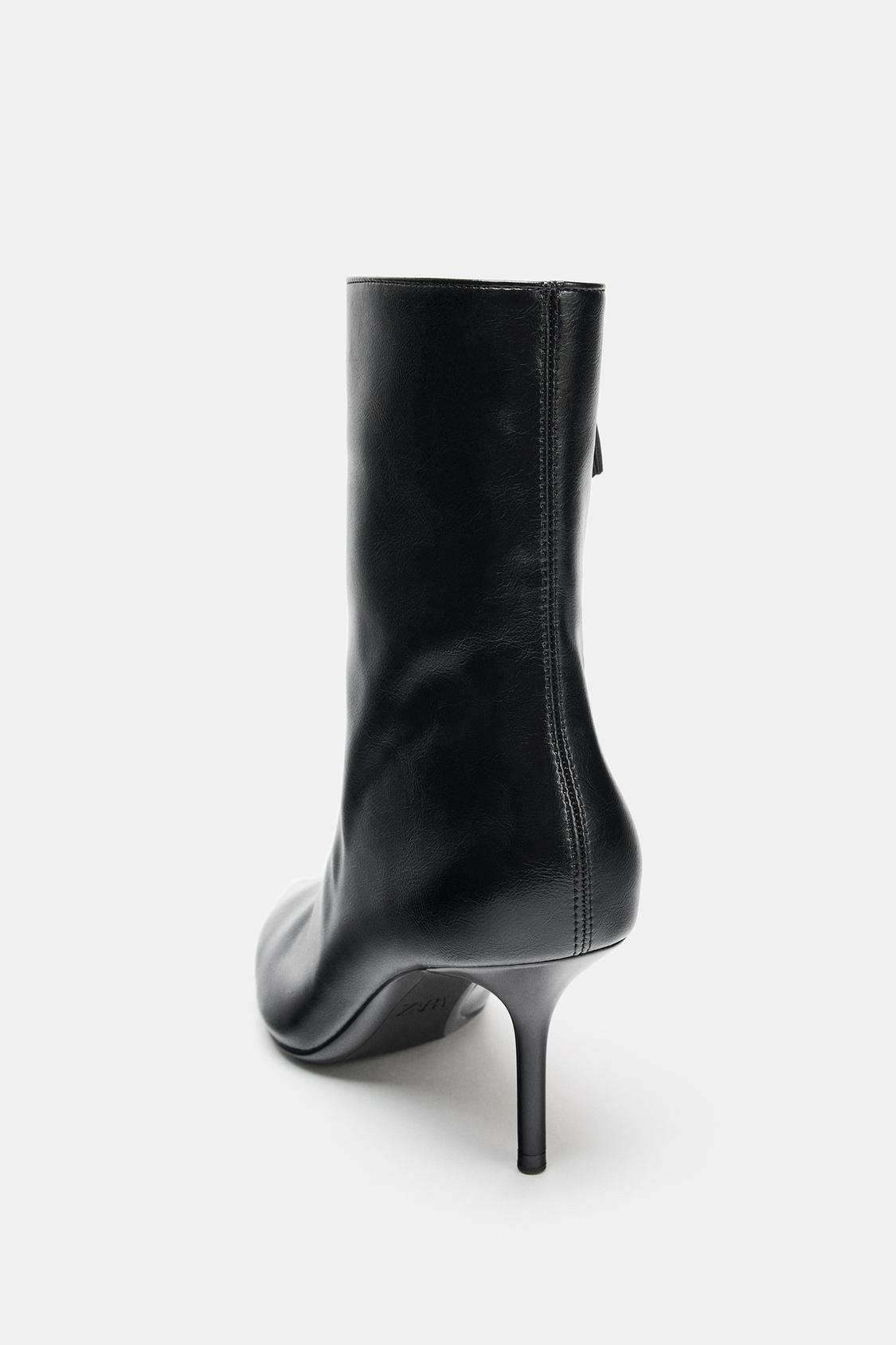 Elara Crackle Heeled Ankle Boots