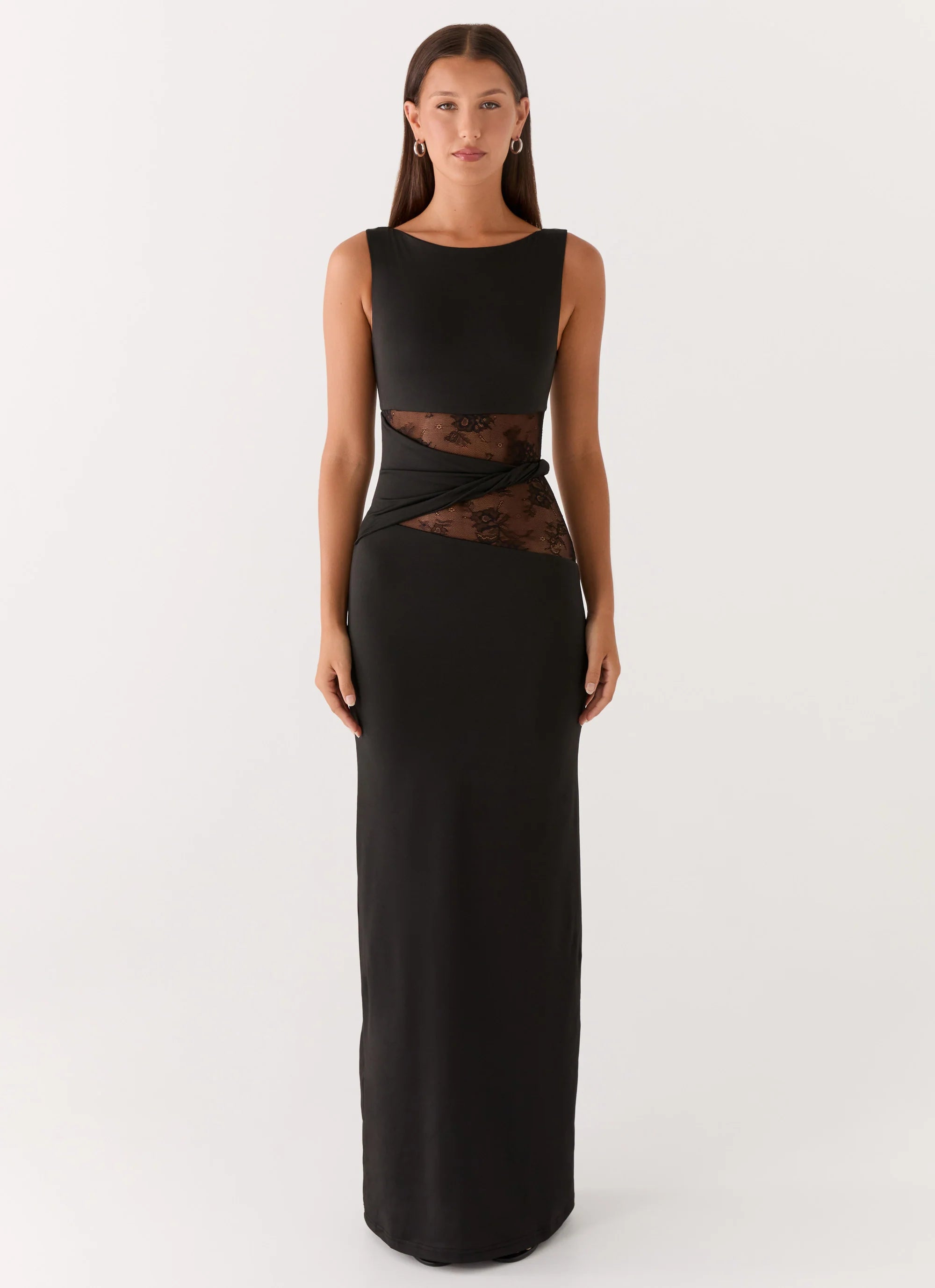Amara | Lace Aura Maxi Dress