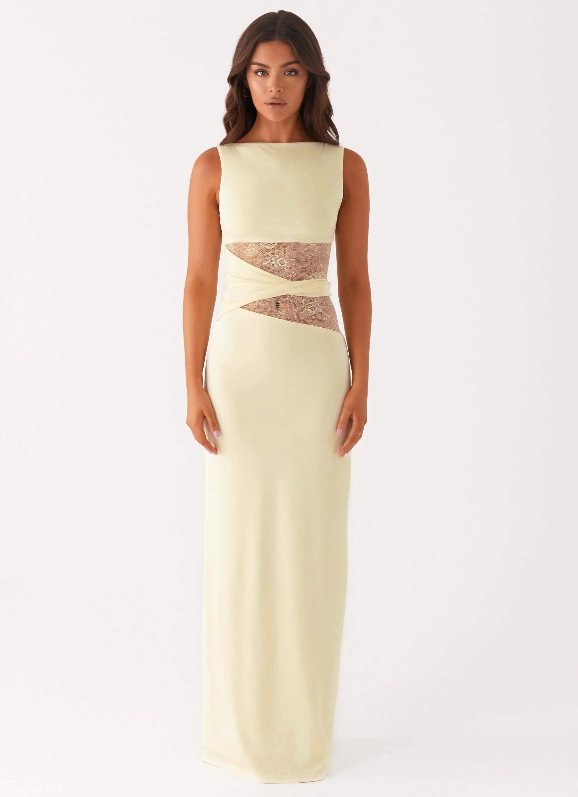 Amara | Lace Aura Maxi Dress