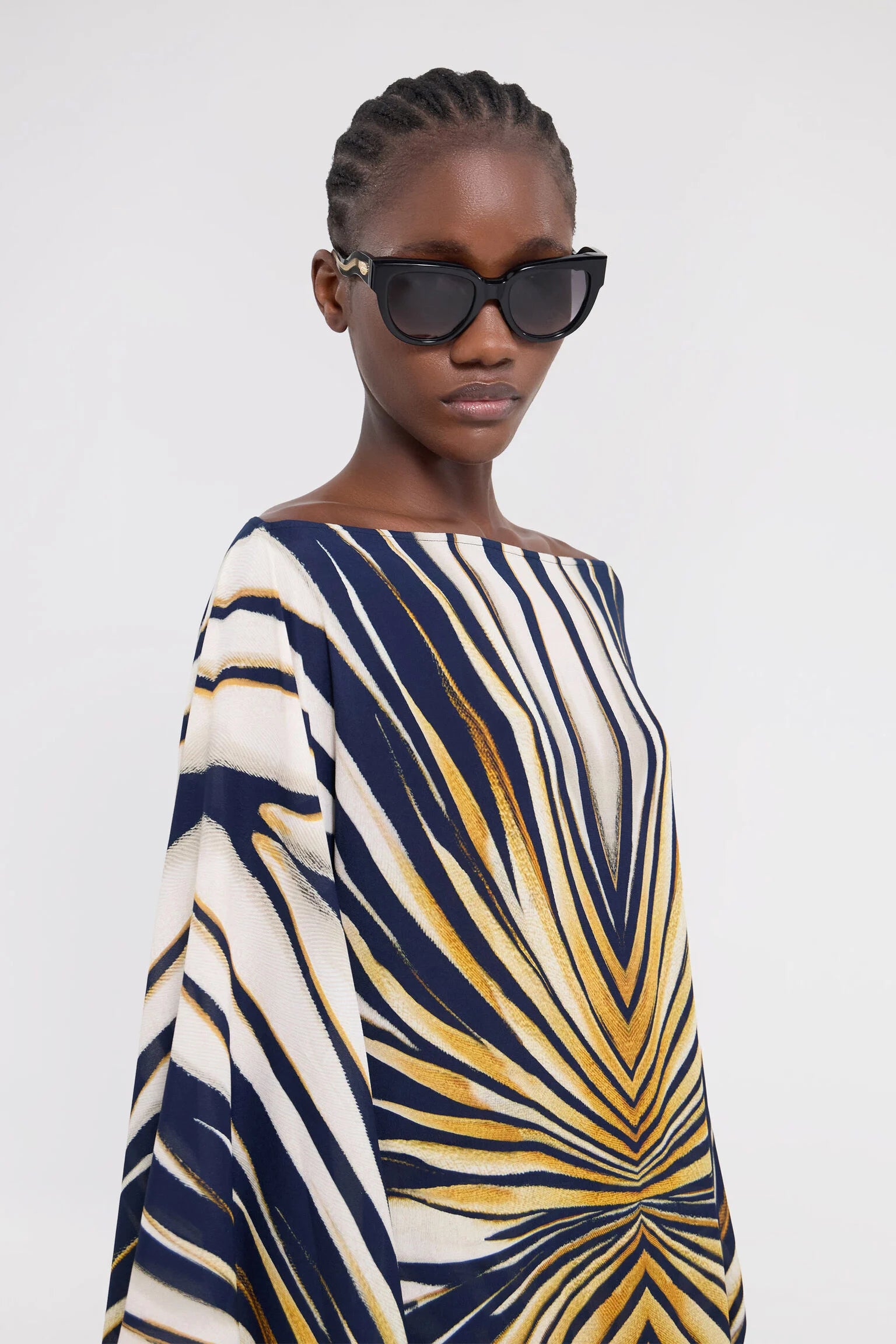 Elena | Golden Flow Kaftan