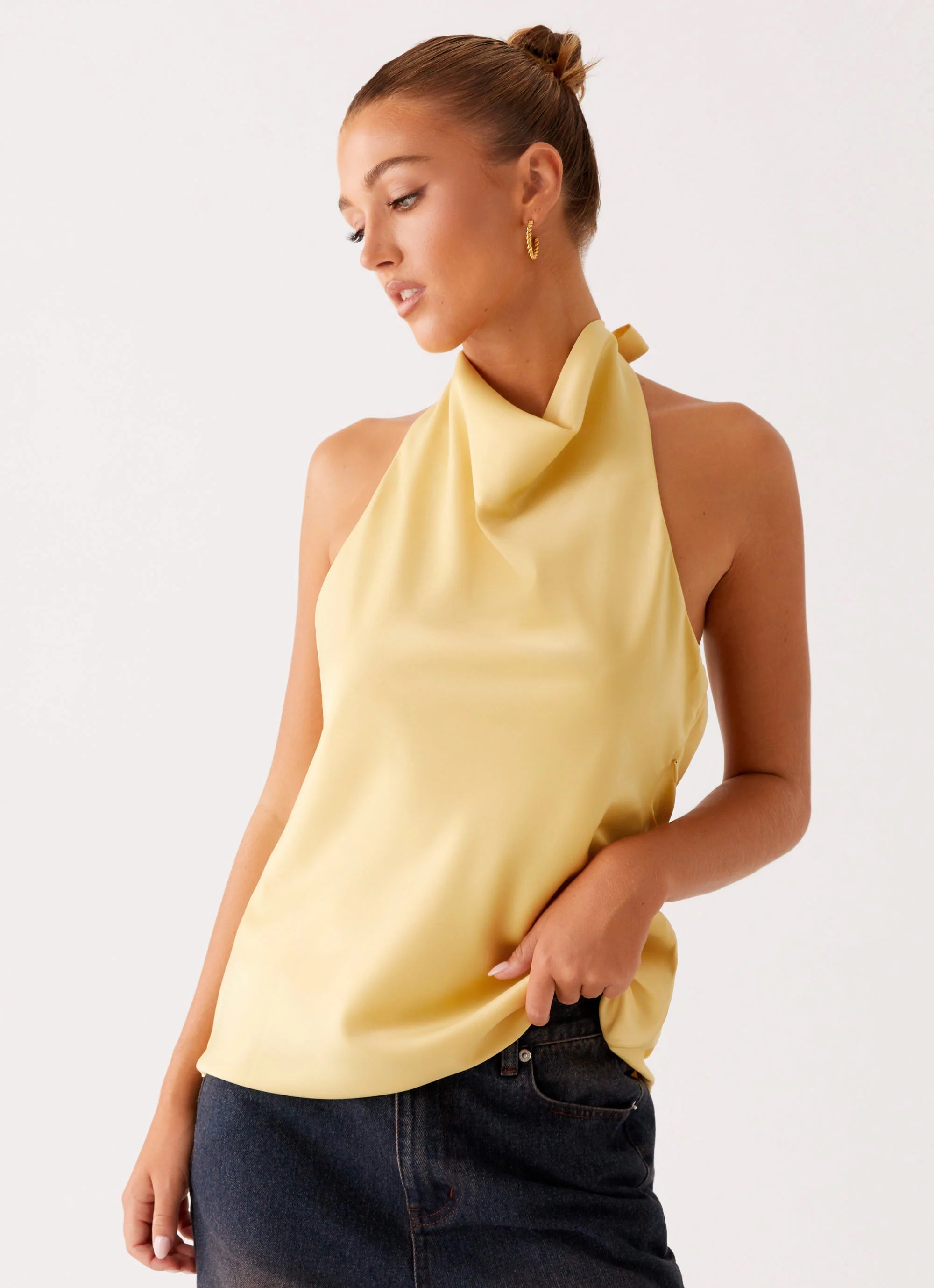 Celyra | Cowl Halter Top