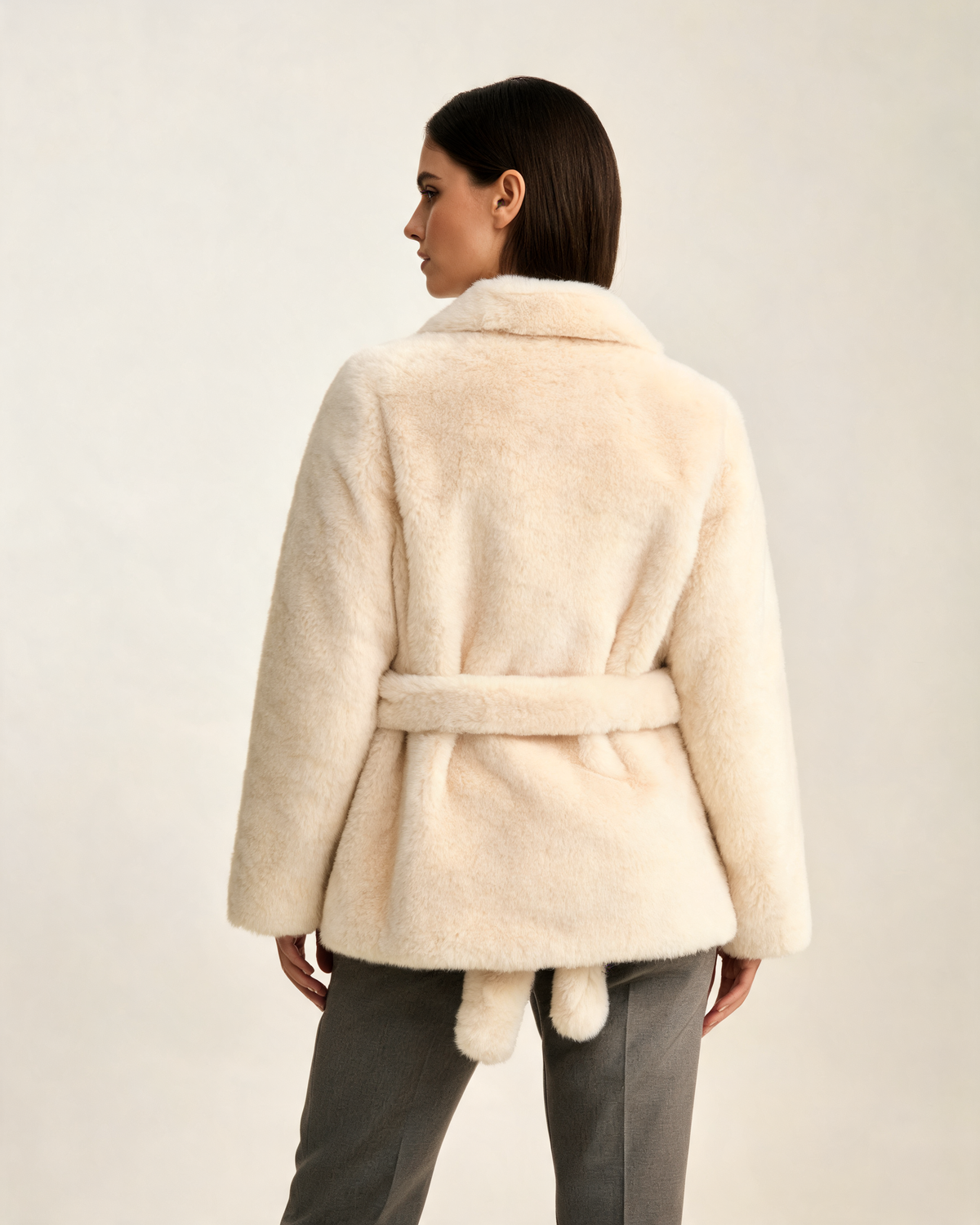 Faux Fur Coat – Mireya