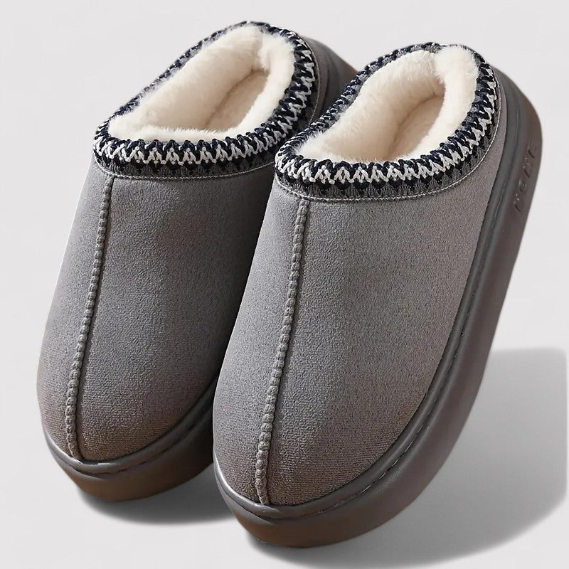 Slippers – Elara Suede