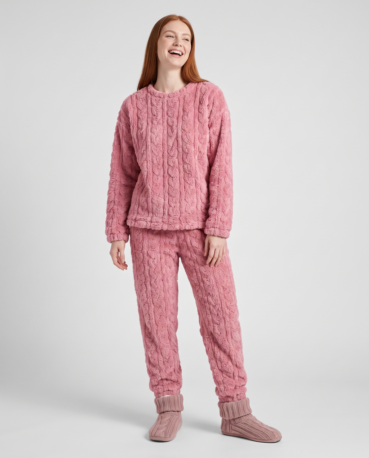 Pyjama Set – Nessa Plush Fleece Cable Lounge Set