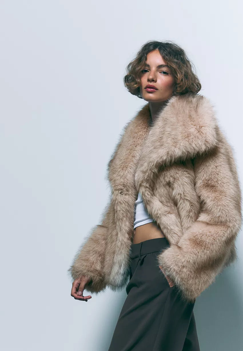 Ella | Short Faux Fur Jacket