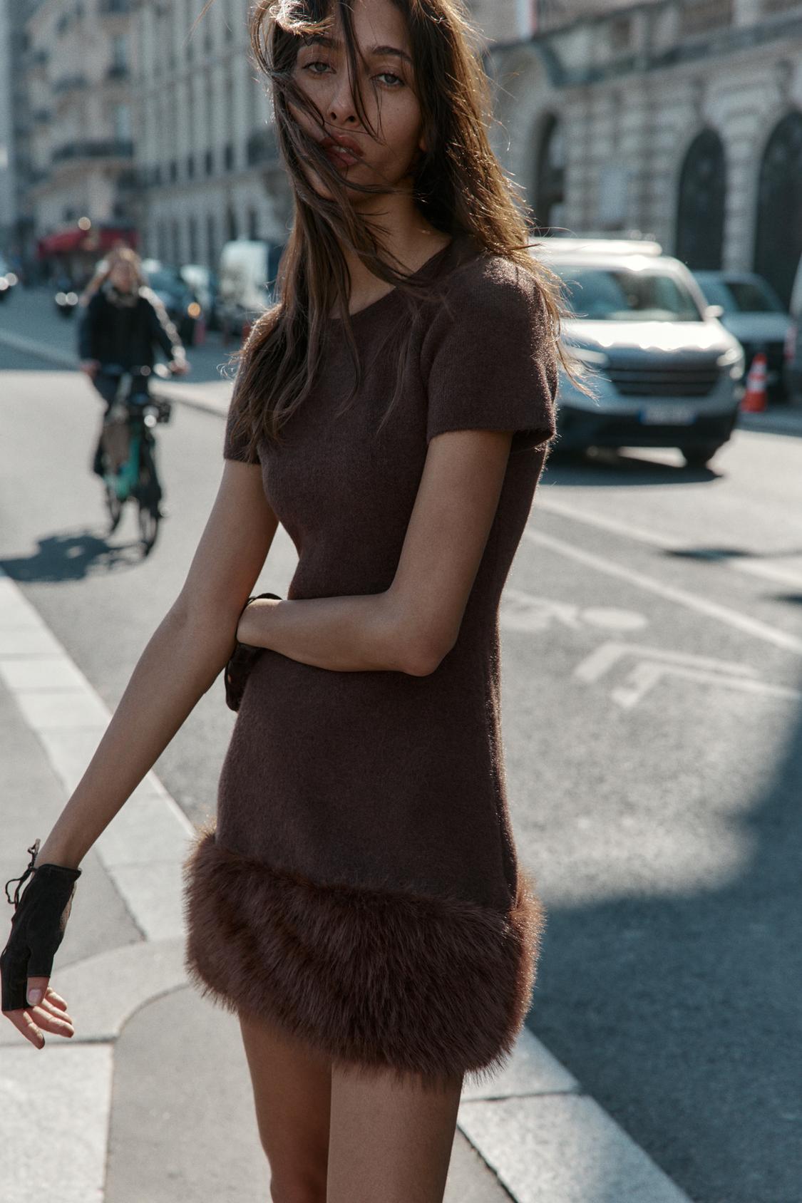 Combined knit dress with faux fur look