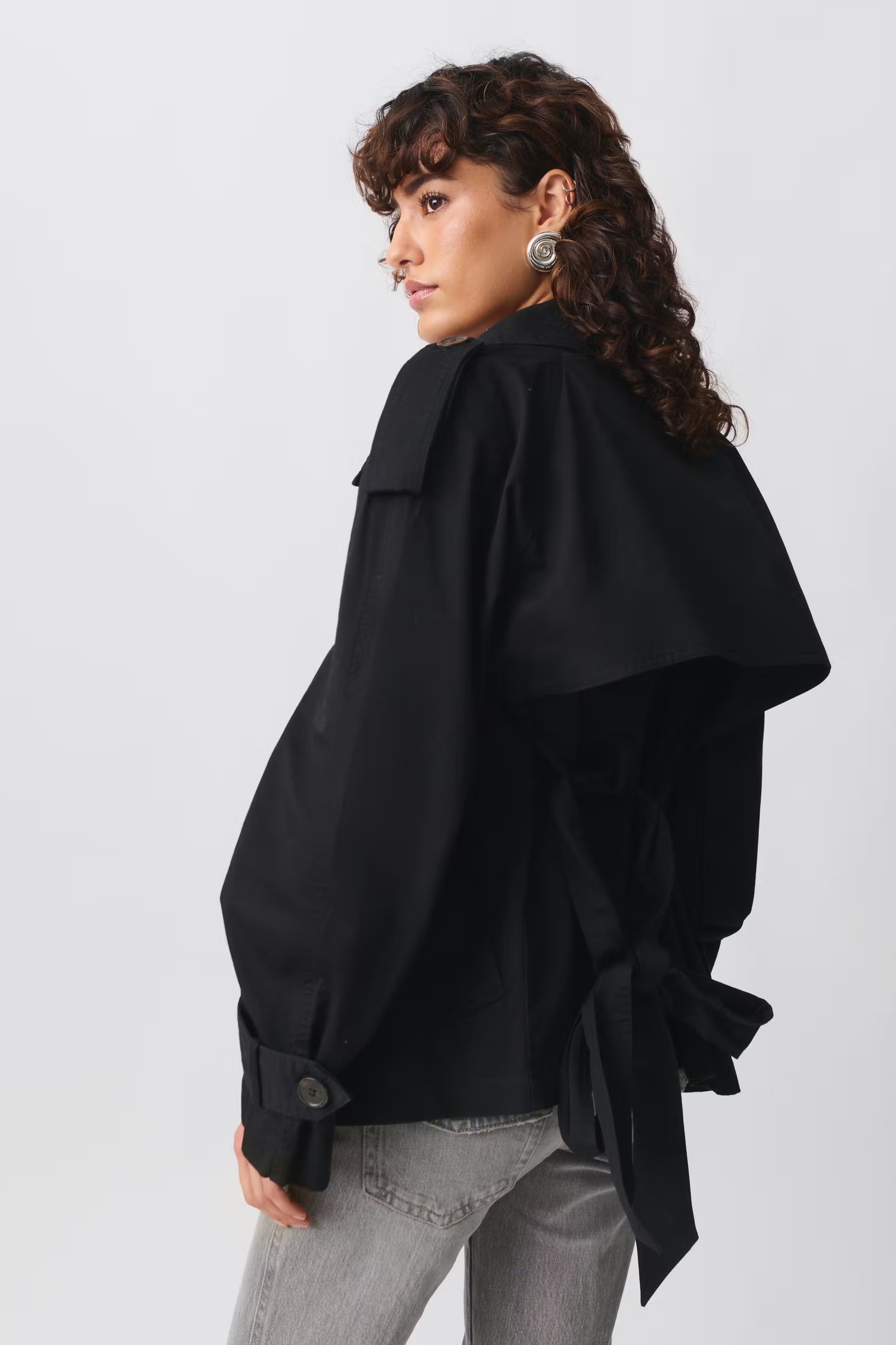 Alouette | Short Belted Trench Coat