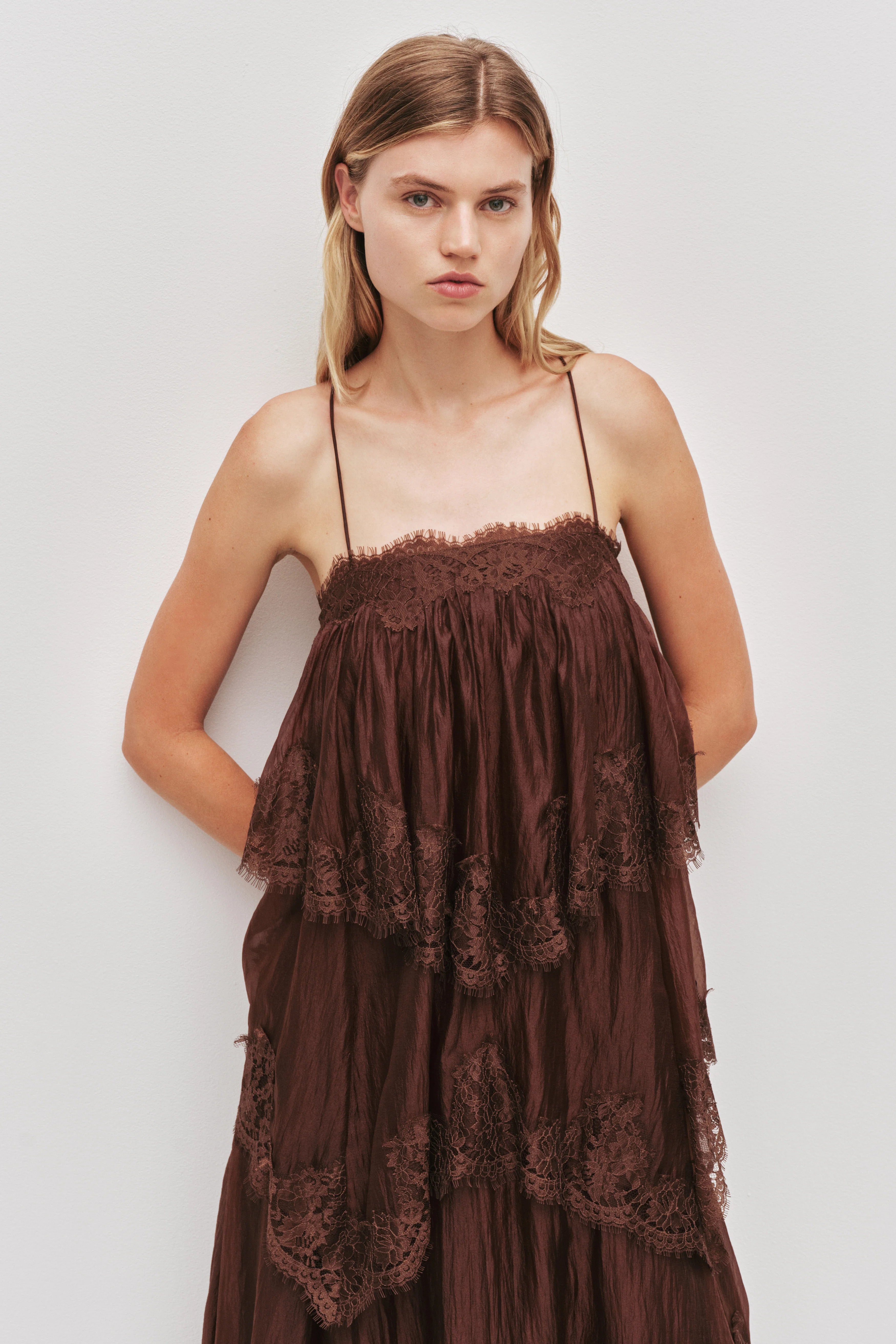 Elara | Romantic Lace Tiered Maxi Gown