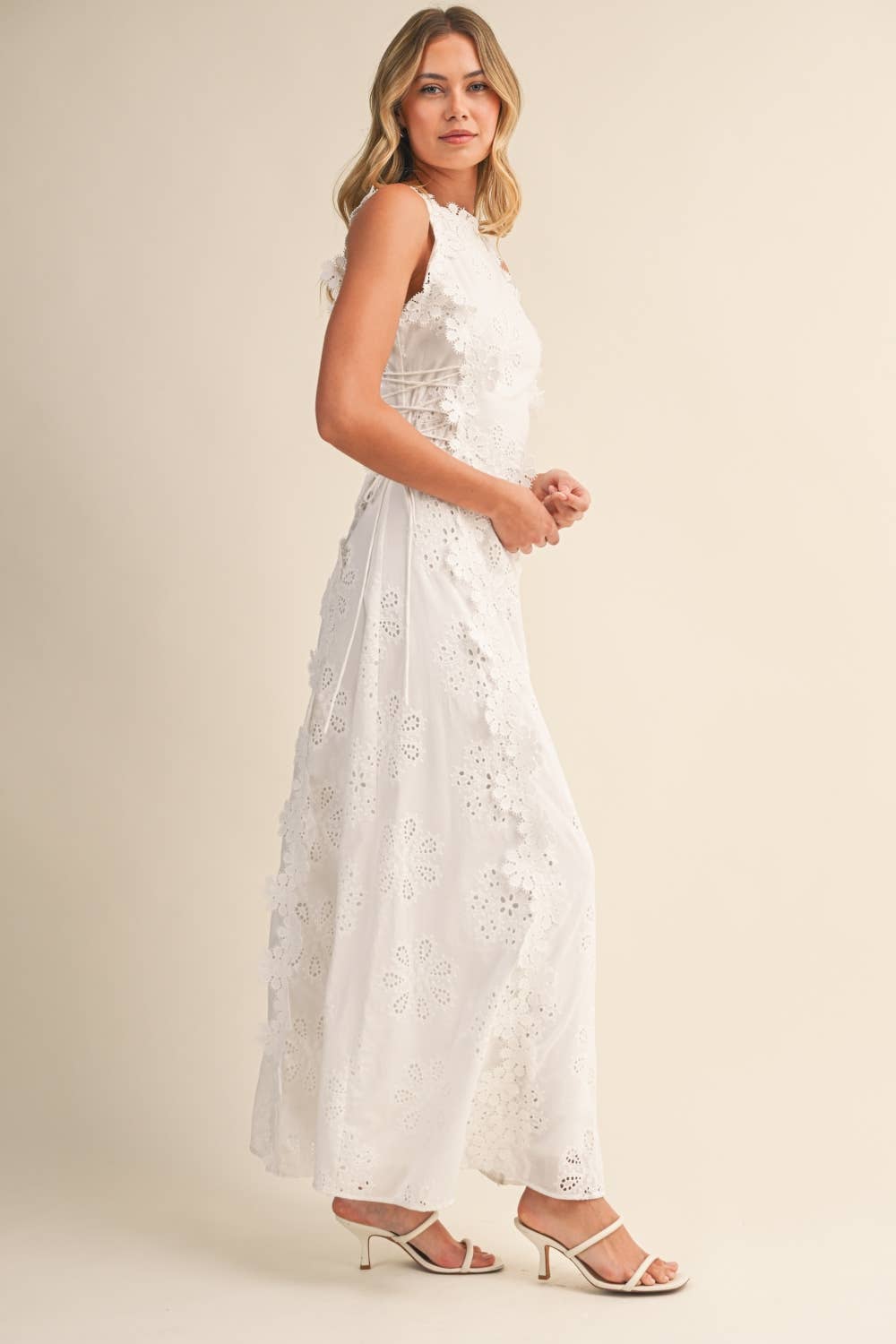 Amora Lace Maxi Dress