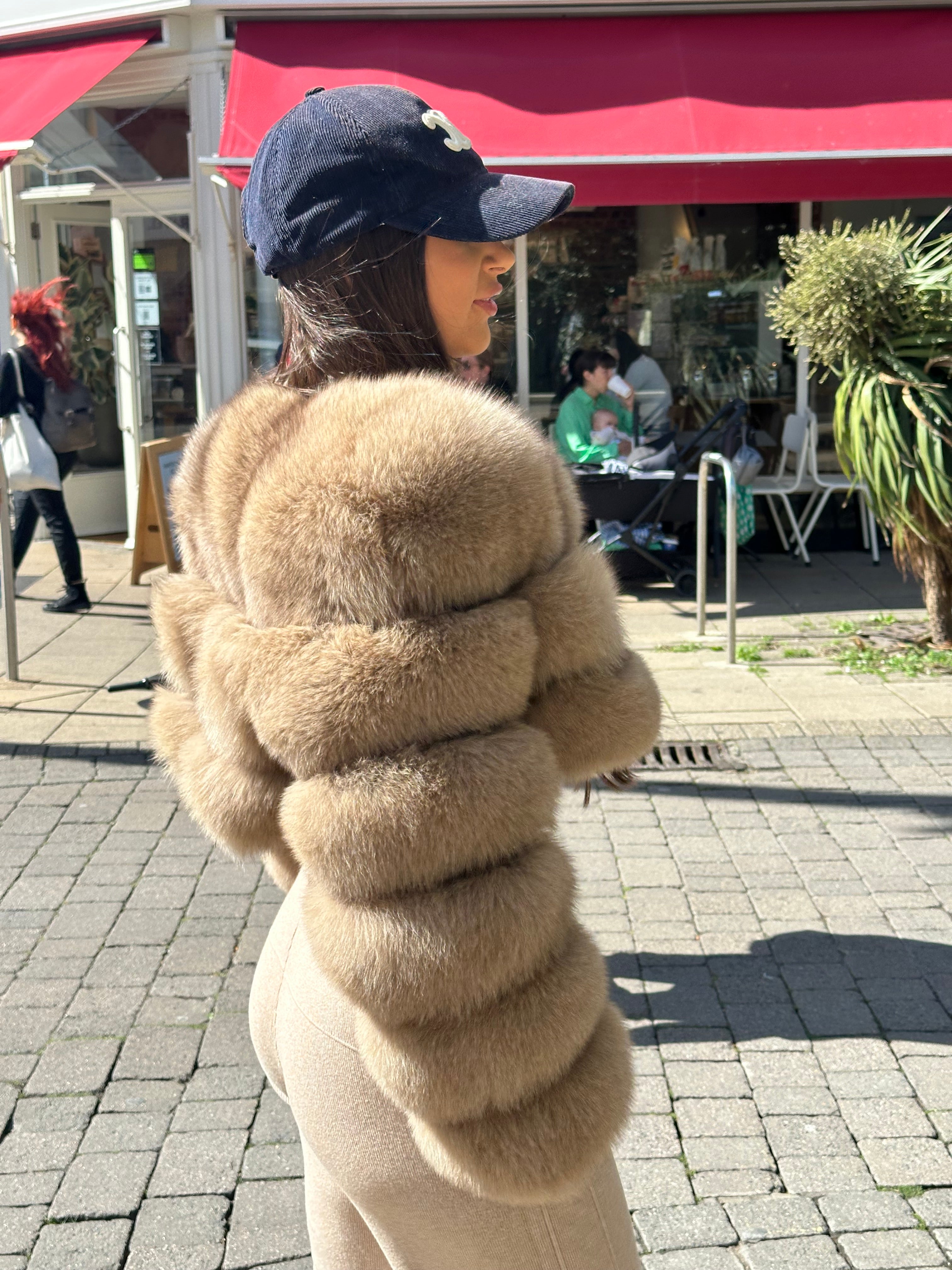 Montana | Cropped Fox Fur Coat – Caramel