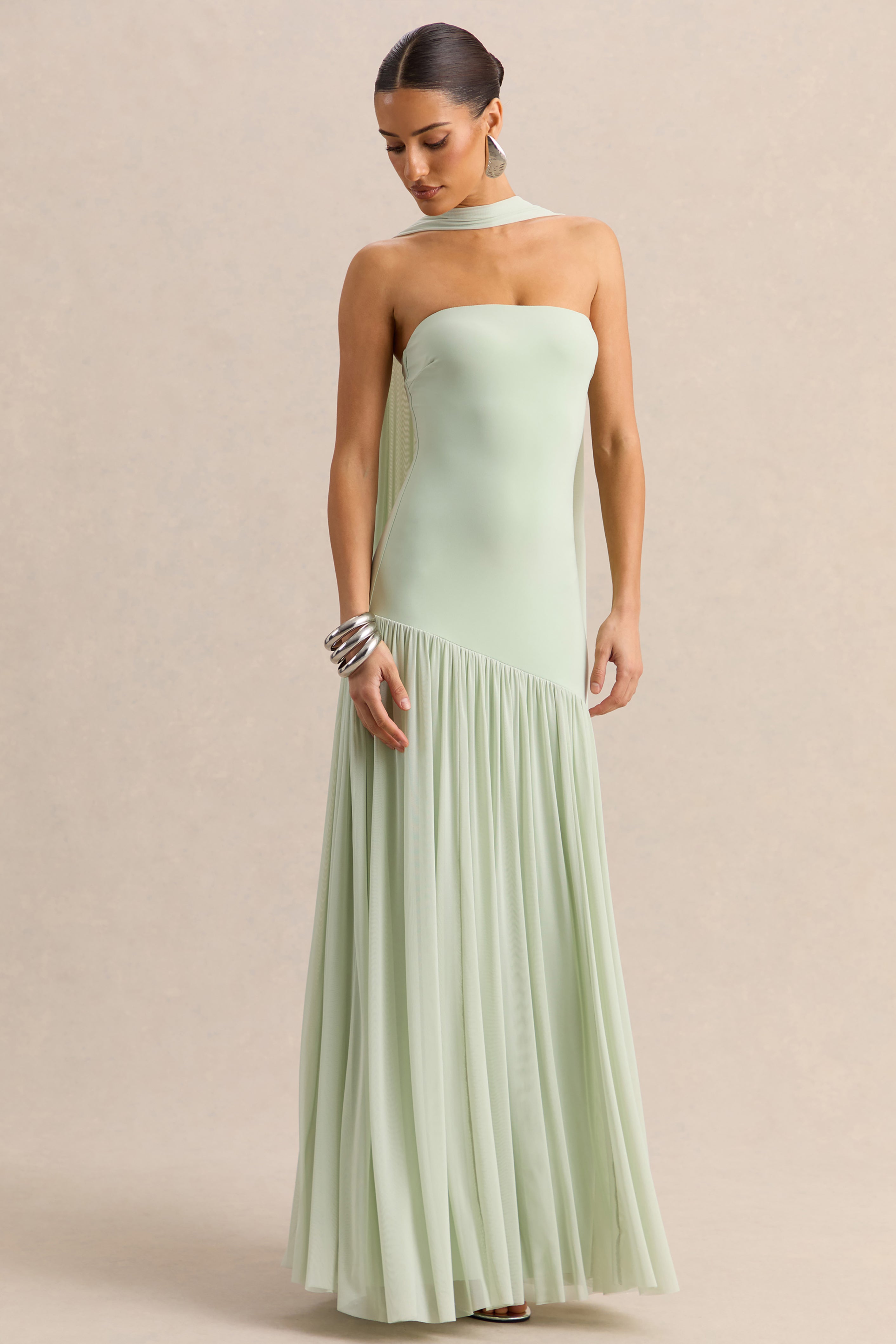 Bambi | Mintgroene Bandeau Maxi Jurk Met Sjaal Detail