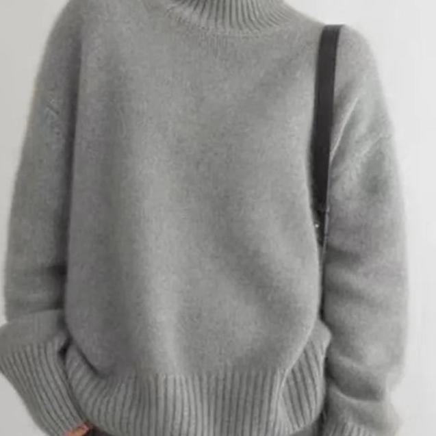 Cashmere Sweater – Celine
