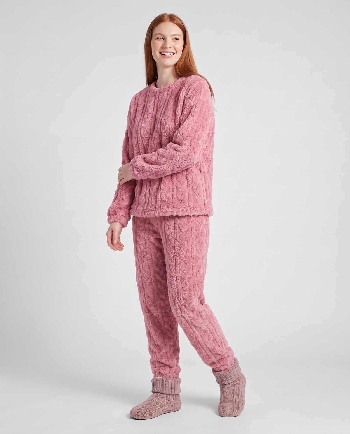 Pyjama Set – Nessa Plush Fleece Cable Lounge Set